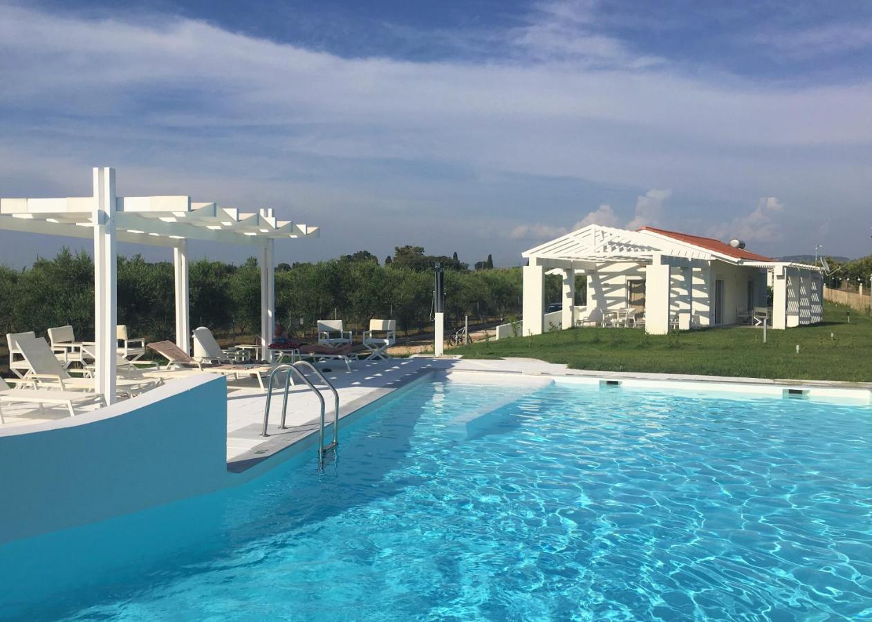 White Villas Douneika  Экстерьер фото
